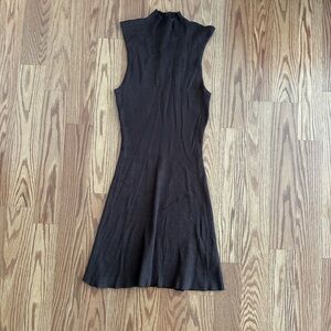 Elegant Black Sleeveless Dress